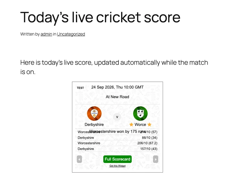 CricketData.org scrolling score widget in a WordPress post showing Derbyshire vs Worcestershire, with the result line overlapping the first score row